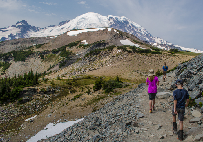 Changing perspectives on Skyscraper Mountain - moosefish.com